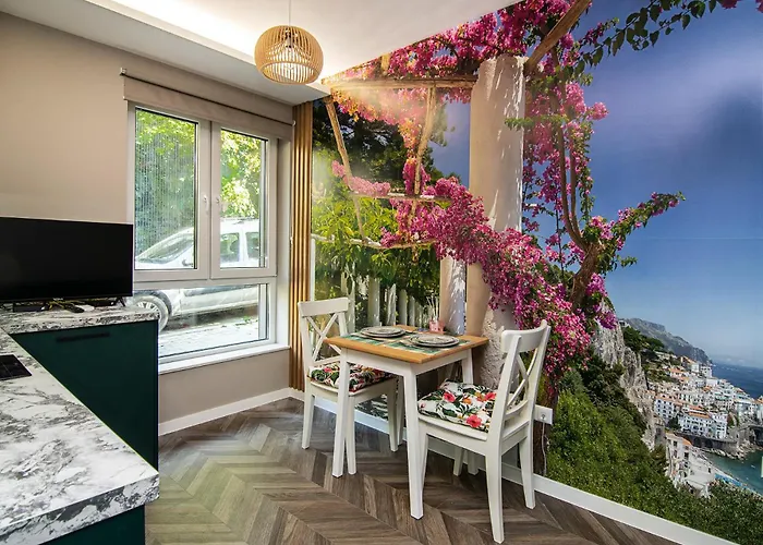 Apartment Tiny In Center Of *